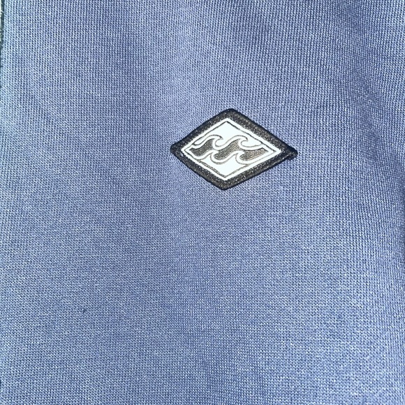 Billabong Men’s Pullover Hoodie - Picture 2 of 4